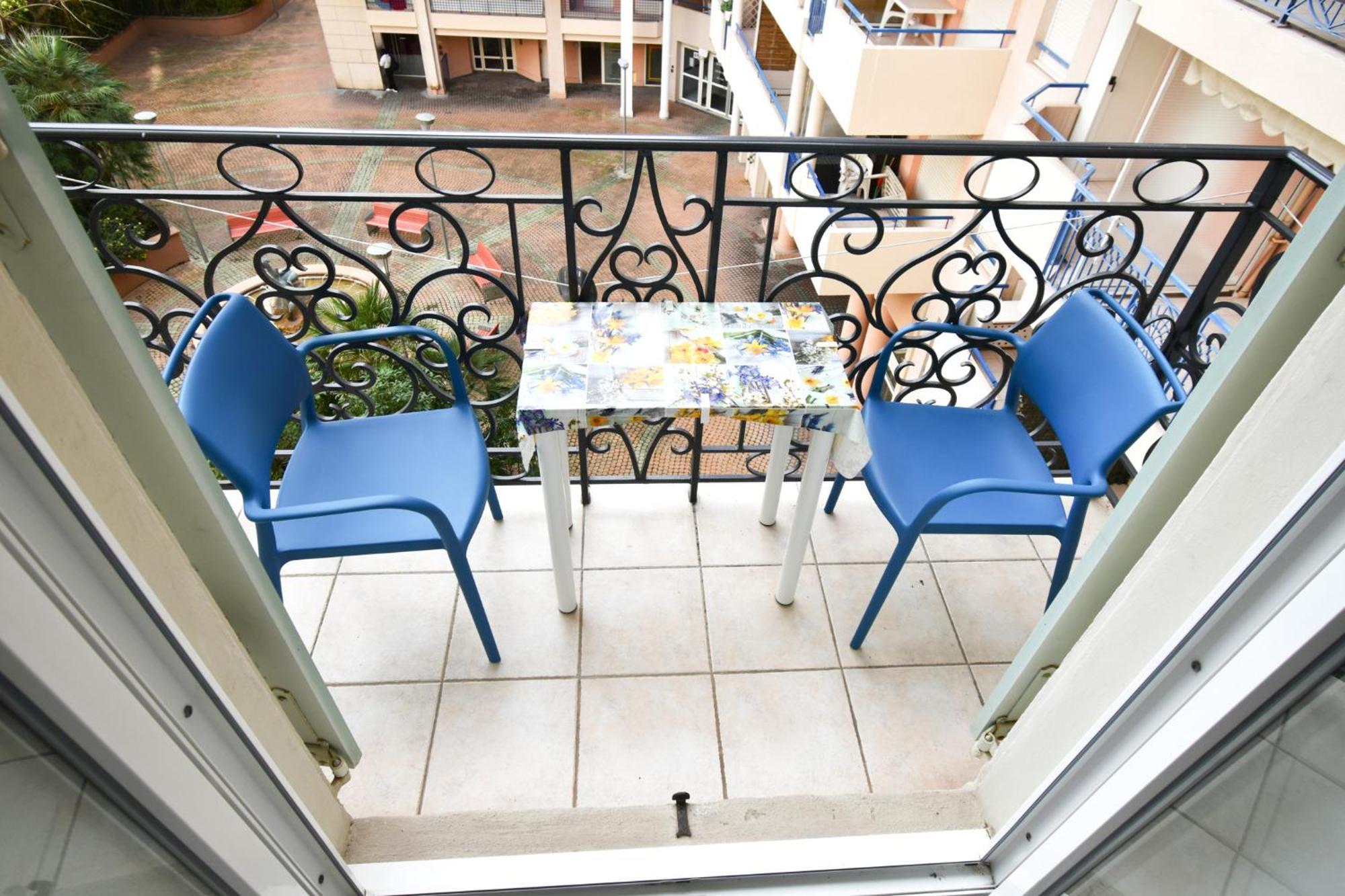 Apartment Le Jardin Des Muses -parking Prive - Centre-ville - Bord De Menton