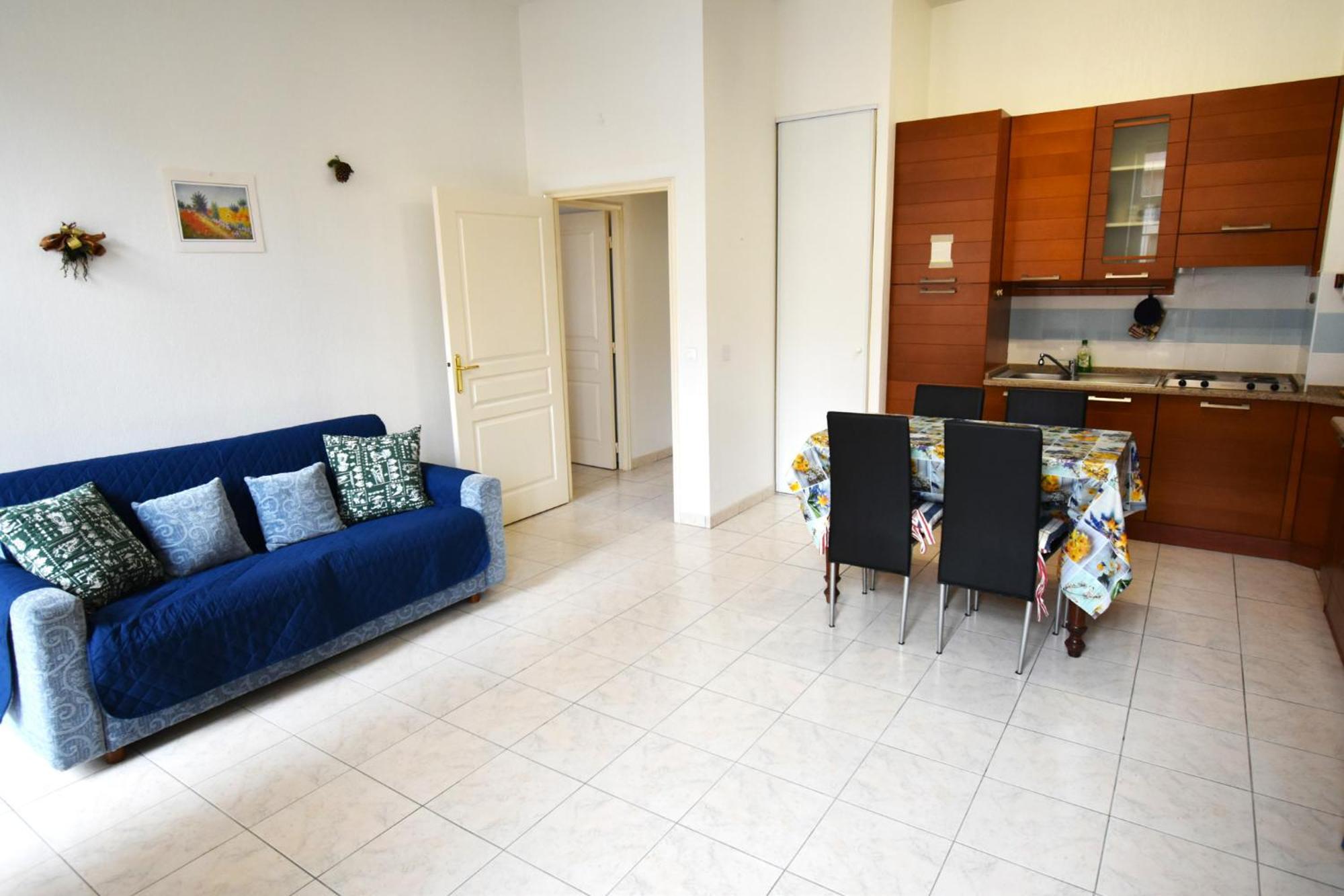 Le Jardin Des Muses -parking Prive - Centre-ville - Bord De Apartment *